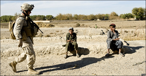 afp595marinekids.jpg