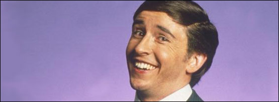 This character, Alan Partridge, parts his hair on the left