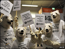bears226afp.jpg