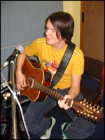 Onze from The Hour playing in the studio