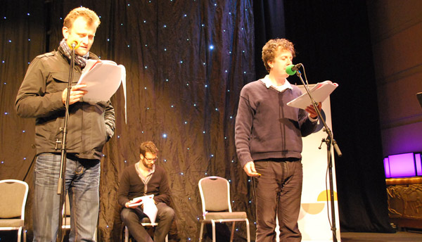 He's behind you! (Marcus Brigstocke)