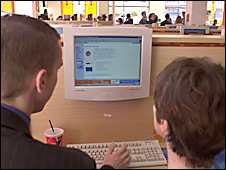 socialweb226.jpg