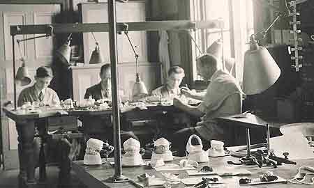 Dentist mechanics room