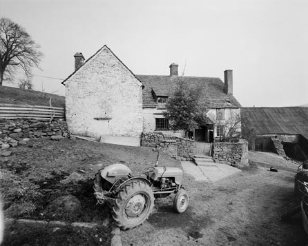 Llwyn Celyn 2 crown copyright