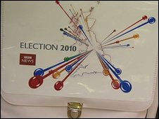 Close up of the Election 2010 bag
