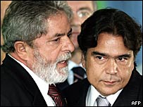 O presidente Luiz Inácio Lula da Silva e o ministro da Saúde, José Gomes Temporão