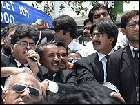 پریس کانفرنس میں وکلاء تحریک کو ’گو مشرف گو‘ تحریک بتایا گیا