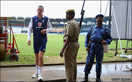 England captain Kevin Pietersen arrives in Chennai
