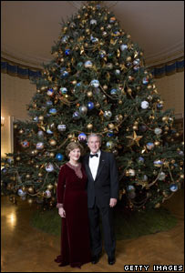 President and Mrs Bush and the White House Christmas tree
