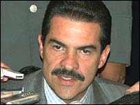 Manfred Reyes Villa