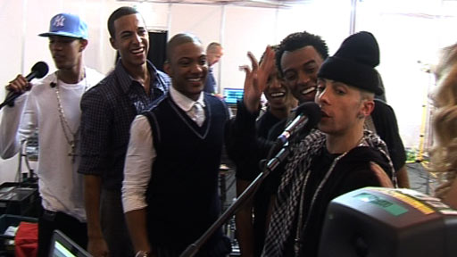 MOBOs - NDubz crash JLS's interview