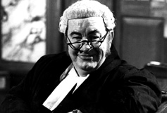 'Leo McKern as Horace Rumpole in 'Rumpole of the Bailey'