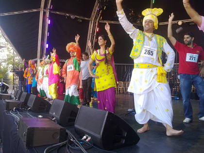 Record breaking dancers