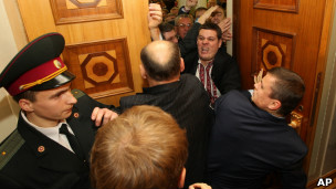 Бійки у парламенті 