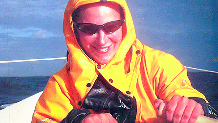 Elin Haf ar glawr y llyfr