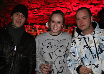 Distorted Minds with Run promoter Sally