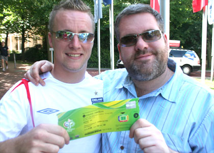 Day 3 - Chris and the lucky ones go to the game