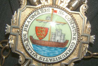 Gem Cadwyn Maer Biwmares