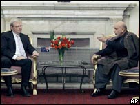کرزی و کوین راد - عکس از آرشیو 22 - 12 - 2007