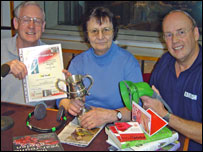 Val wins the 2006 Gardening Cup