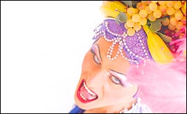 Queen of Drag - Juicy Lucy