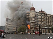 Mumbai hotel on fire