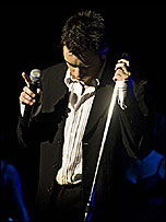 Shane has performed at several gigs and organised three Pop 4 Diabetes events to raise money.