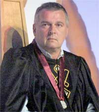 Enillydd Tlws y Cerddor