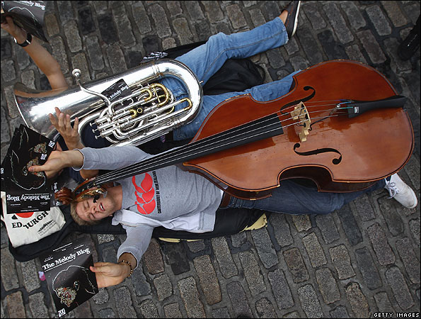 Edinburgh Fringe entertainers
