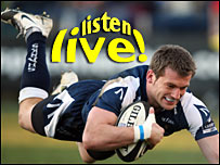 Mark Cueto scores a try