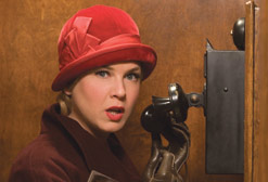 Renee Zellweger as spitfire newswoman Lexie Littleton in the romantic comedy Leatherheads. Photo: Melinda Sue Gordon © 2008 Universal Studios