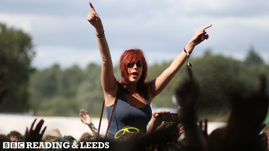Reading Saturday's Crowd