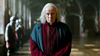 Gaius (Richard Wilson) is worried when the fires of Idirsholas burn for the first time in 300 years