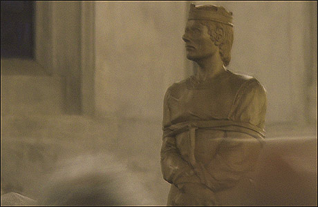 St Edmund statue by Lenny Goff