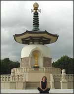 Lucy at the pagoda