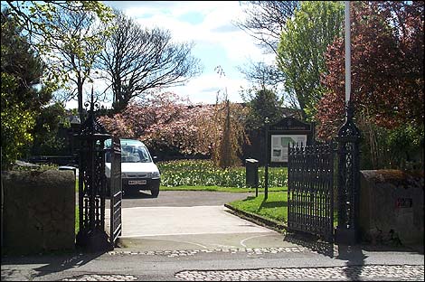Trinity Gardens - Entrance
