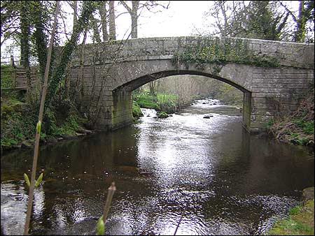 Dogmarsh Bridge