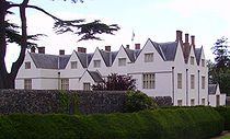 210px-Garden_Castle_St_Fagans_12.jpg