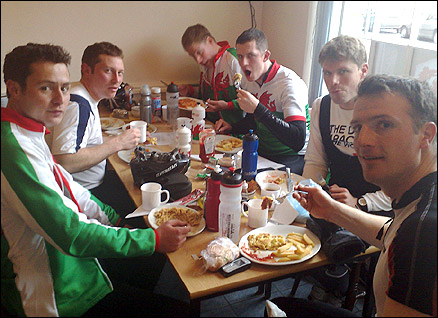 The boys settle down for a well-deserved lunch