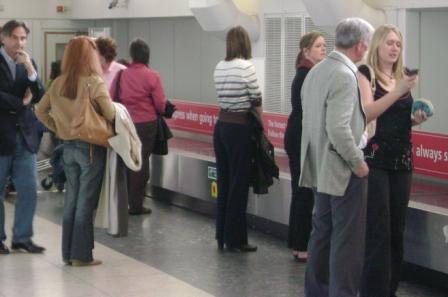 Joanne looks for her bag