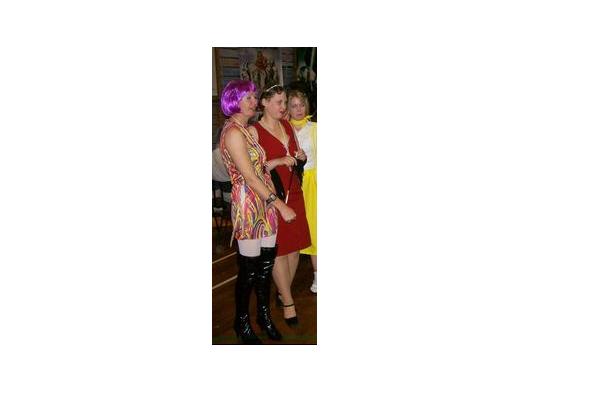 Felicity Shagwell and Talula from Bugsy Malone
