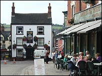 Market Place looking towards the Olde Vaults