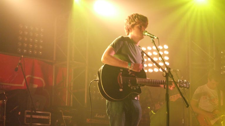 Nos Lun yn yr Eisteddfod - Brwydr y Bandiau