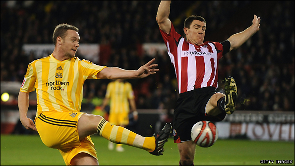 Kevin Nolan of Newcastle (left) and Sheffield United's Chris Morgan