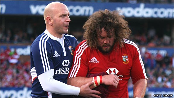 Adam Jones went off in the second half with a arm injury