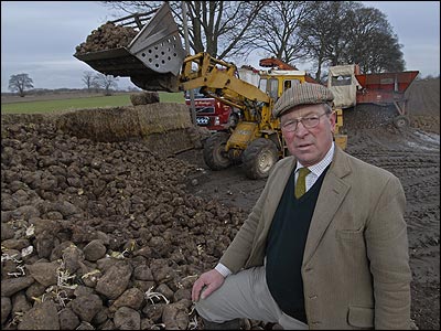 Richard Spilman with the last beet crop