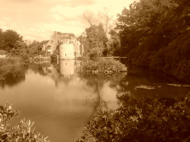 Scotney castle