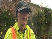 A walker in the rain 