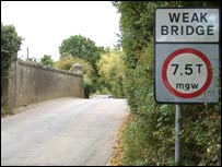 Hartlake Bridge today.