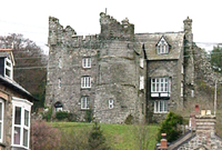 Castell Trefdraeth